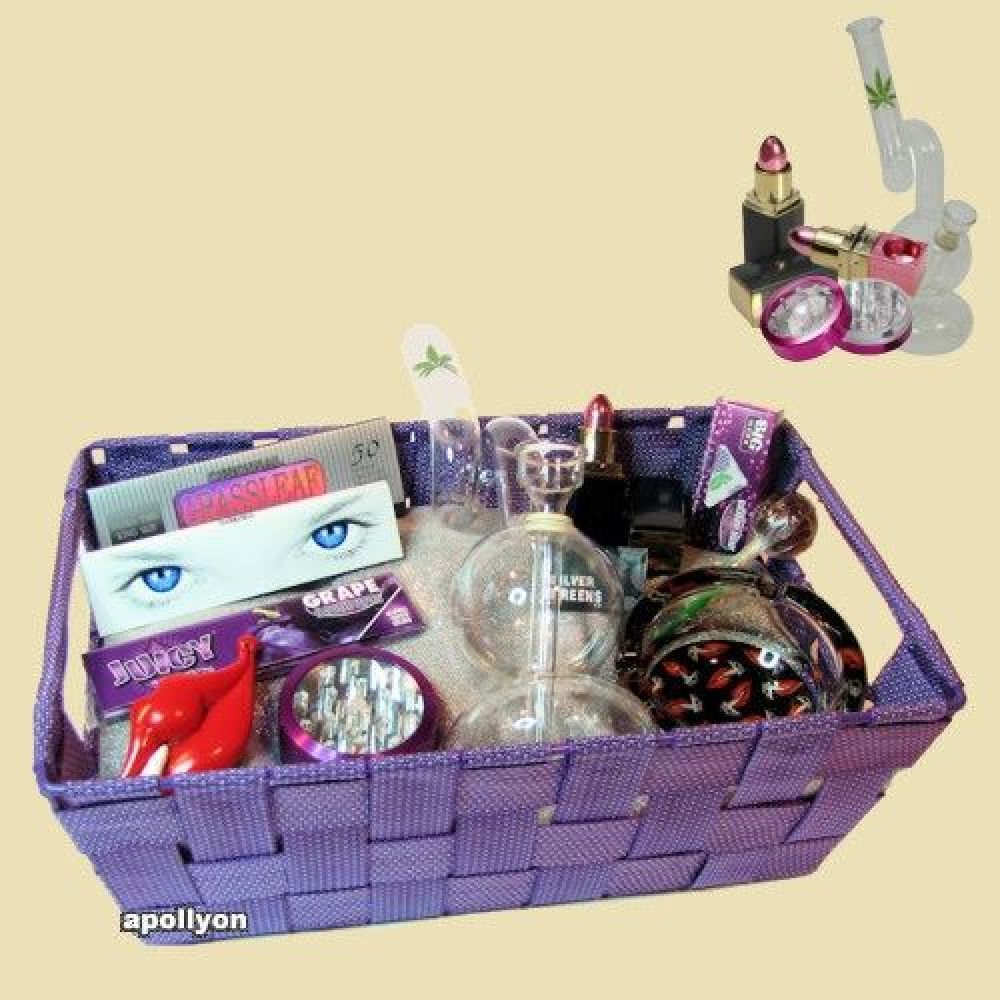 Gift Set Purple Wink Turned